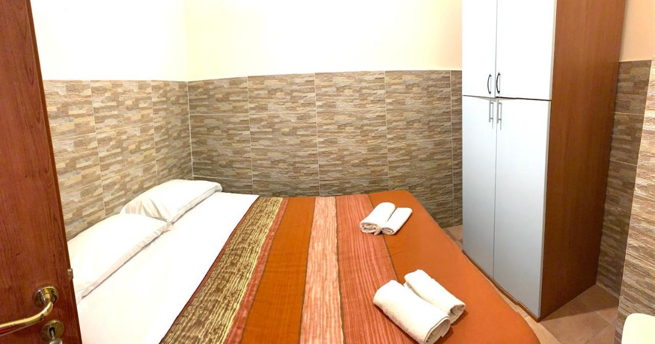 Holiday House San Biagio,41 Apartment Naples Luaran gambar